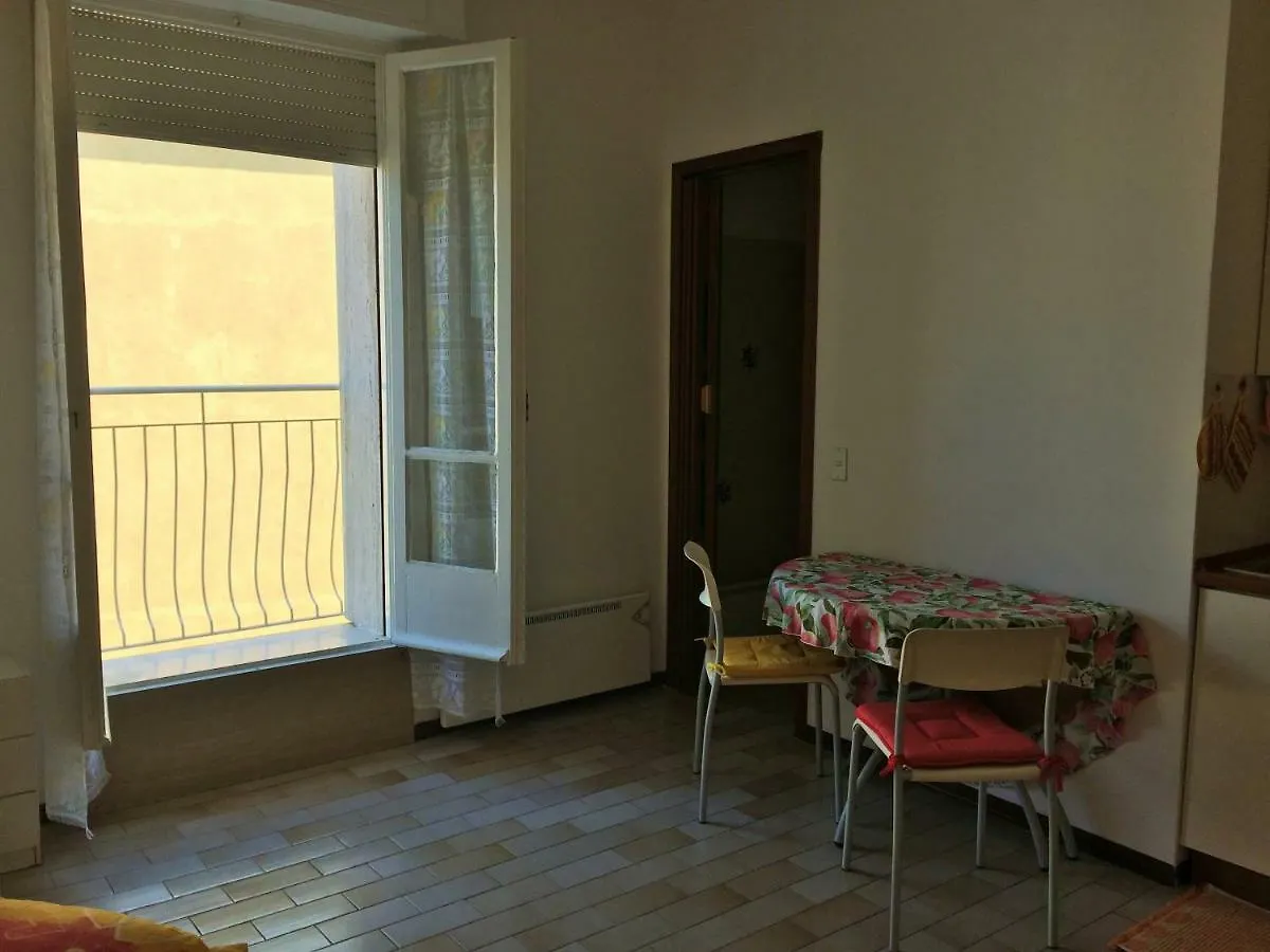 Appartamento In Alassio Centro A 5 Minuti Dal Mare Italy